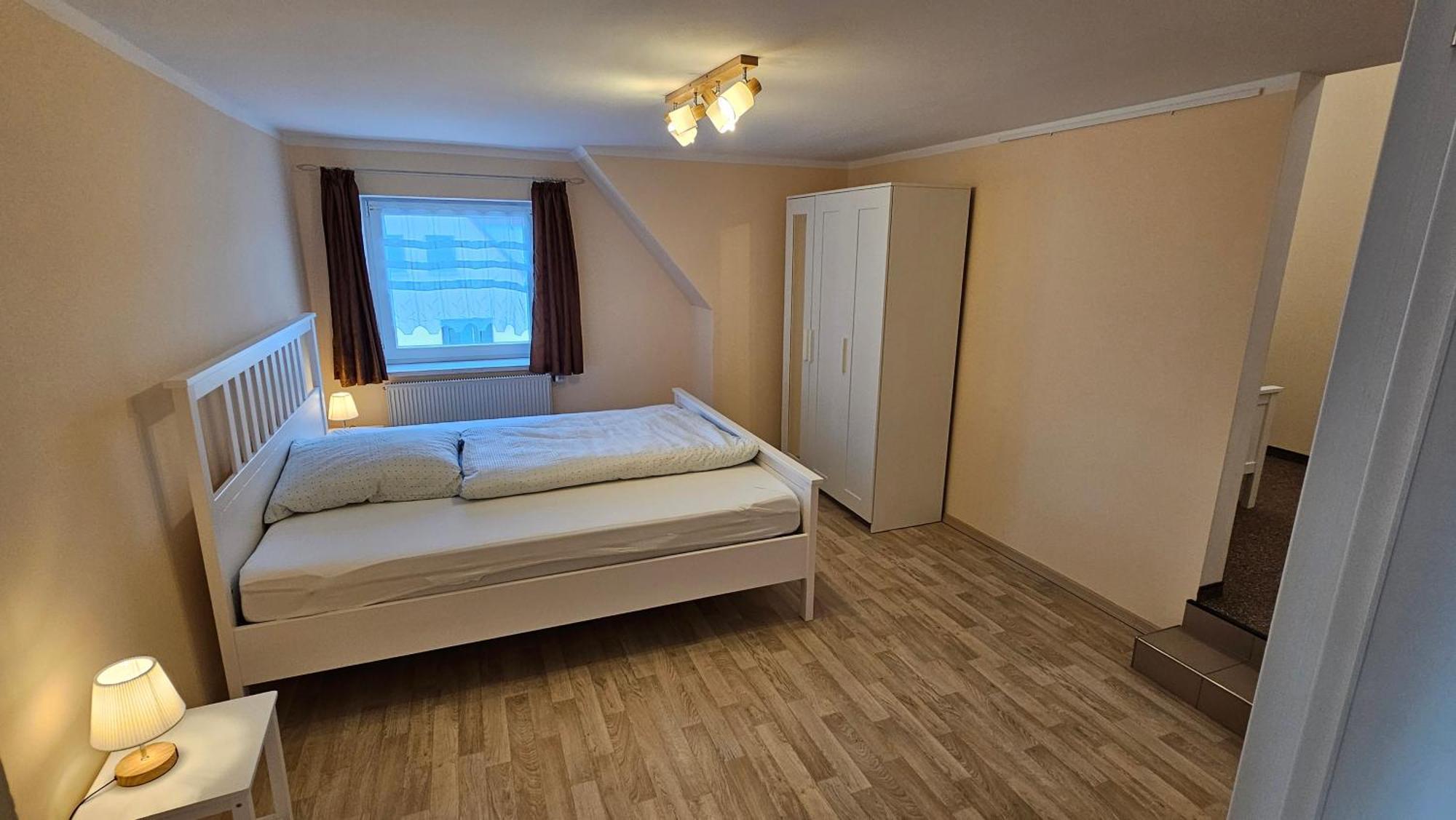 Sehr Schoenes Und Grosses Haus In Dresden - Partys Und Andere Feierlichkeiten Sind Wegen Eventueller Laermbelaestigung Nicht Gestattet Eksteriør billede
